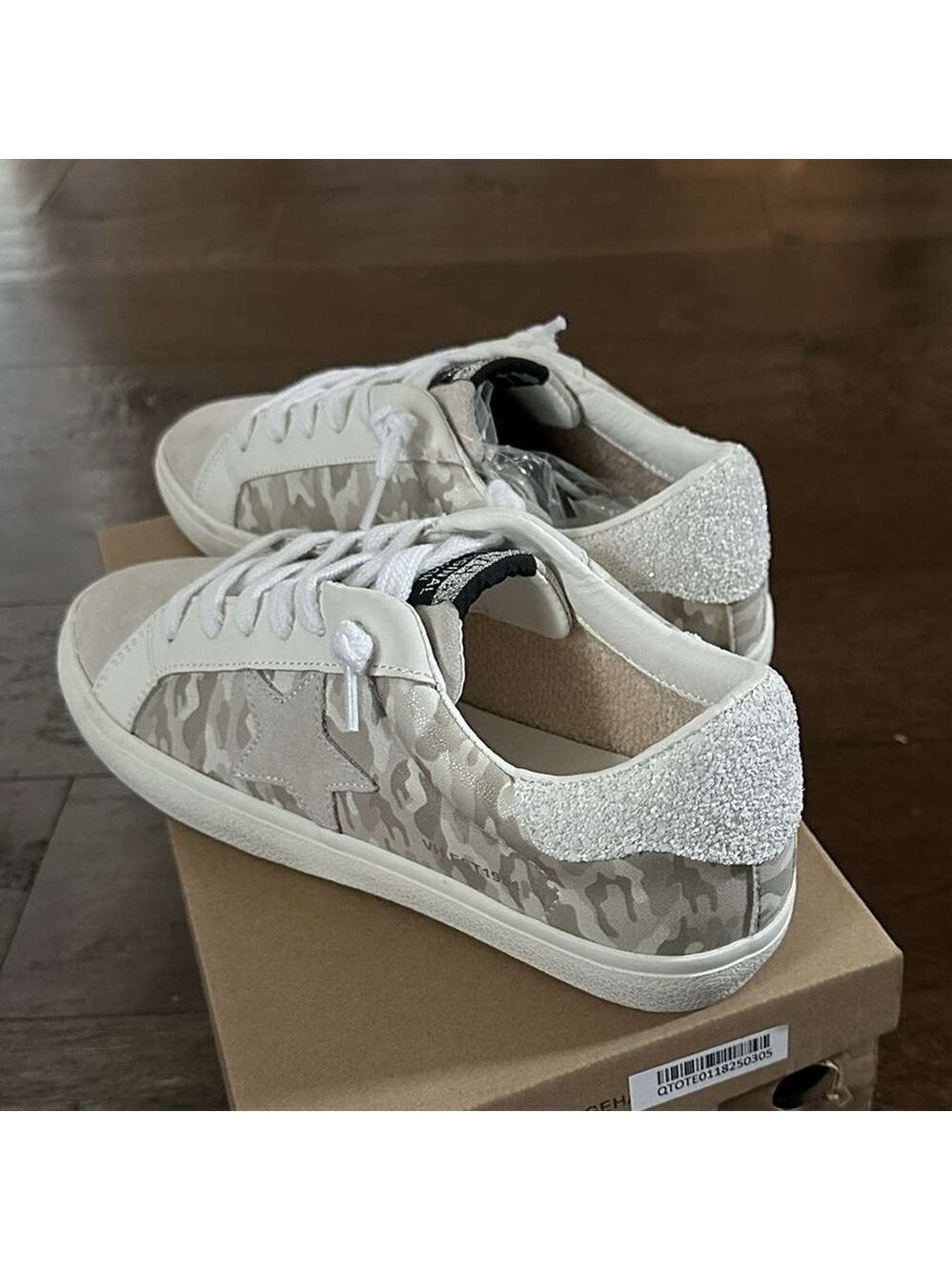 Vintage Havana Camo Star Sneakers Gray White
Size 8 NIB - Picture 7 of 14